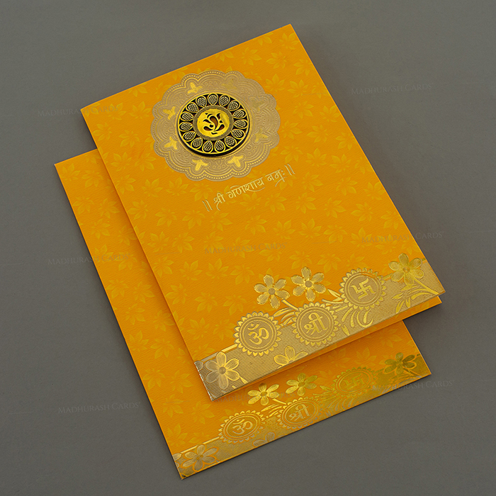 Ravishing Matte Wedding Invitation 19115